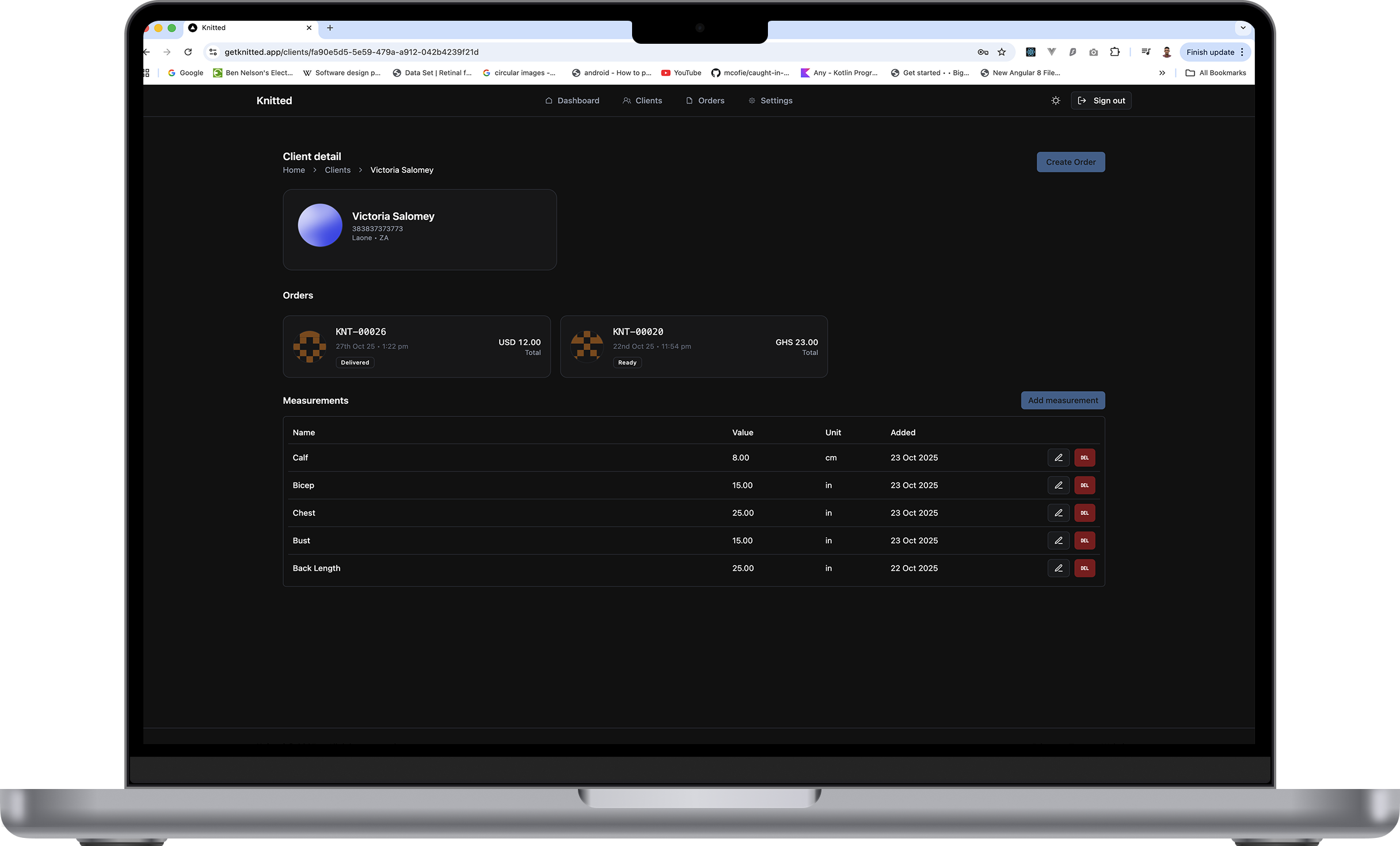 Knitted web screen 2 (dark)